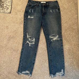 KanCan “mom jean”